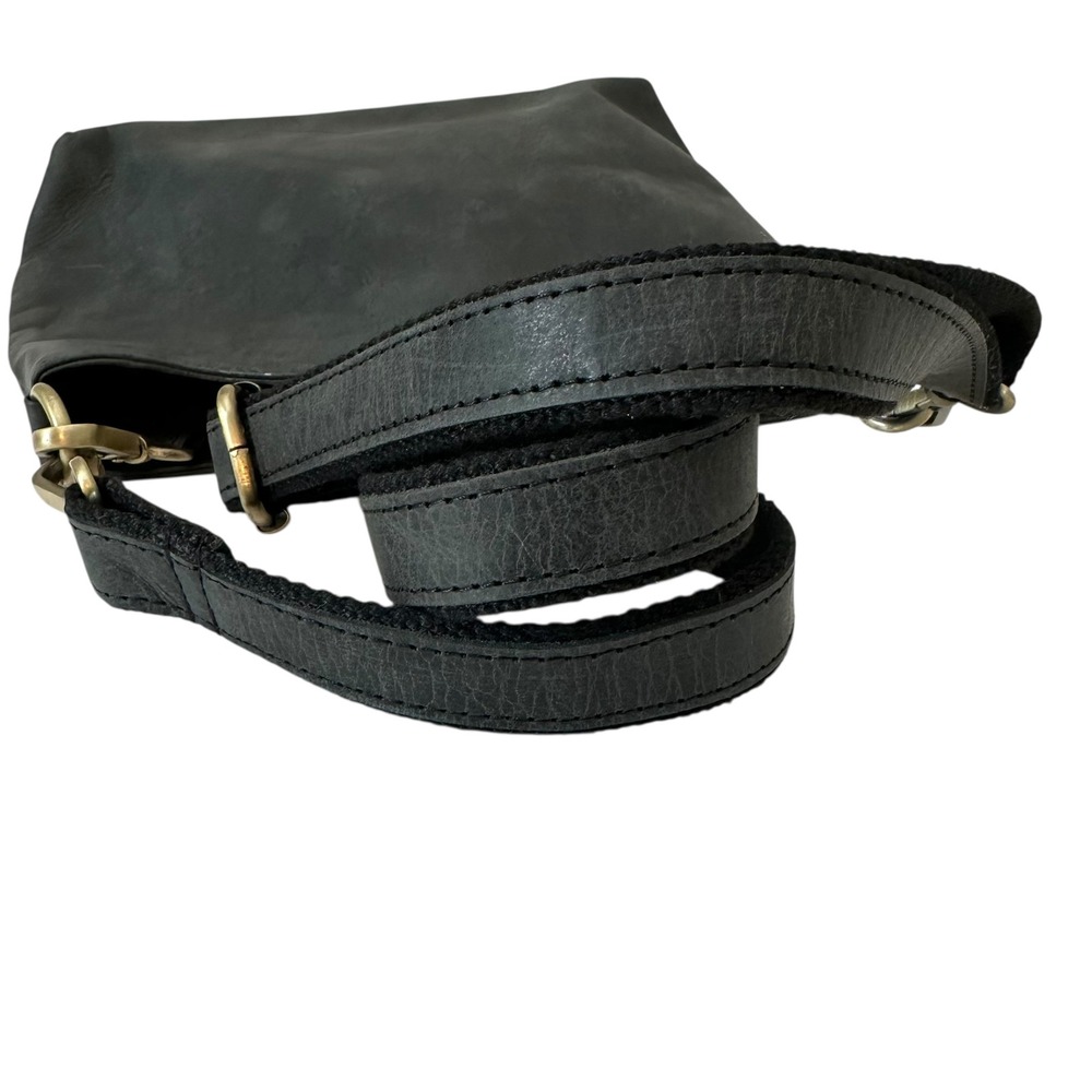 Berliner Bags Unisex Grain Leather Crossbody Bag Minimalist Adjustable Shoulder - Picture 12 of 12